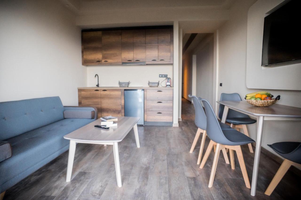 Seven Keys Luxury Suites Apartament *